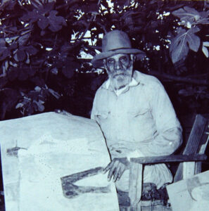 Bill Traylor in the backyard of his last home with his daughter, Sarah Traylor Howard.